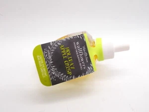 bath & body Works Holiday Apple Crisp Wallflower Bulb RARE - Picture 1 of 2