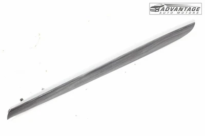 Chrysler 300 2017-2023 delantero derecho pasajero tablero moldeado cubierta moldura OEM Foto 1 de 4