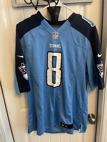 Marcus Mariota #8 Tennessee Titans Football Jersey Nike Size M Cover