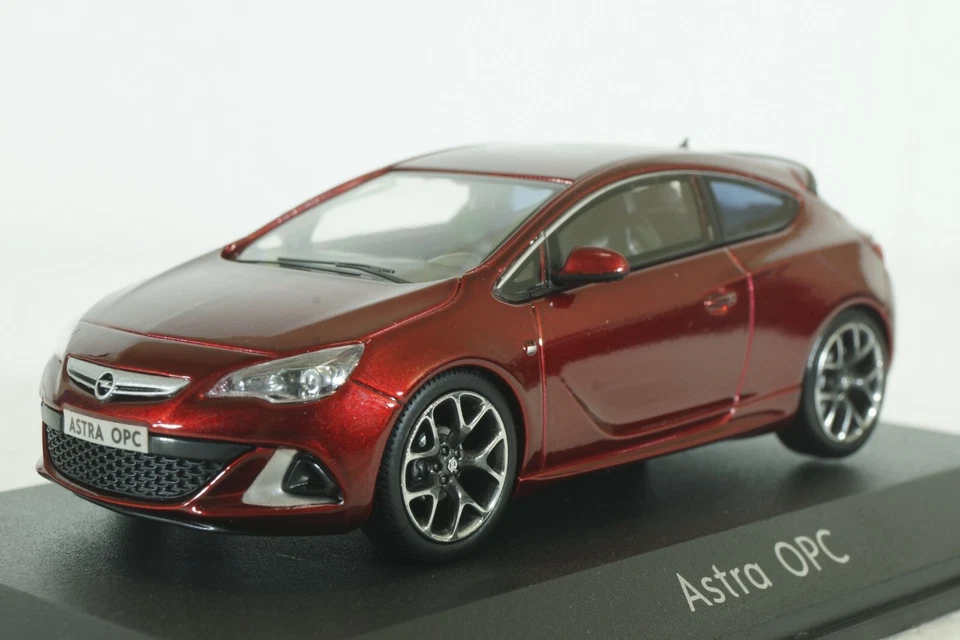 Opel Astra J OPC 2012 rojo metálico, 07751, MotorArt 1:43 Foto 1 de 4