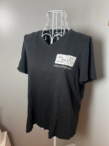 Saks Fifth Avenue Off 5th Graphic Black Women’s V Neck Cotton T-shirt Size M - Picture 1 of 3