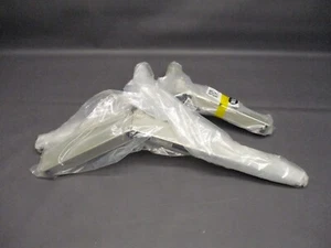 Sony (2) Set Legs Only - 4L-L HRH STD/ 0039946/ CH CV(HH07L6) - Picture 1 of 5