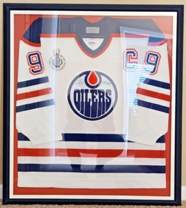 UDA WAYNE GRETZKY SIGNED EDMONTON OILERS AUTHENTIC JERSEY FRAMED LE 487 OF 499 - Picture 1 of 9
