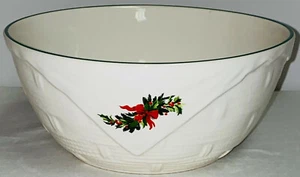 Pfaltzgraff HERITAGE CHRISTMAS 7 1/4" BASKET WEAVE BOWL - Picture 1 of 3