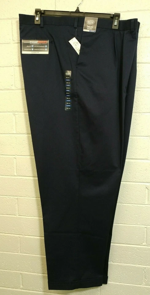 Men Roundtree & Yorke Dress Pants Size 58WX32L Navy Pleated Cuffed Non Iron