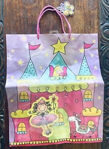 Young Girl Princess Large Gift Bag 3D Pink Handles  16x16x6” Unicorn Castle