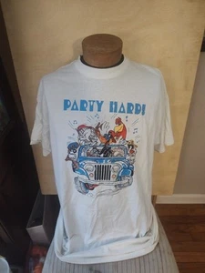 Vintage 90s Looney Tunes Gang in Jeep Hip Hop Single Stitch Shirt Bugs Daffy Taz - Bild 1 von 8