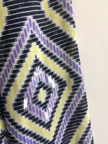 Splendida tunica Tory Burch motivo geometrico lavanda nero giallo