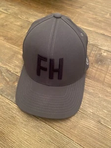Flying Horse Golf Course CO Baseball Cap Hat OS G/Fore Golfing One Ten FlexFit - Picture 1 of 4