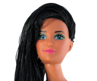 Muñeca Barbie Nia Desnuda De Colección 1989 Asiática Occidental Divertida para ÚNICA Repintado Barrido Lateral Largo Foto 1 de 4