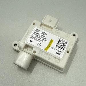 ✅ 2016-2020 KIA SORENTO FRONT RIGHT SEAT OCCUPANT SENSOR MODULE OEM 88952 C6500 - Picture 1 of 3