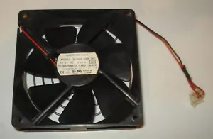 VENTILATEUR DE BOITIER MINEBEA CO ; Ltd modèle : 3610KL-04W-B60 , 12V_0.56A . - Bild 1 von 2