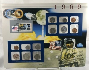 1969 US Mint Set in Story Card with Stamps. - Picture 1 of 8