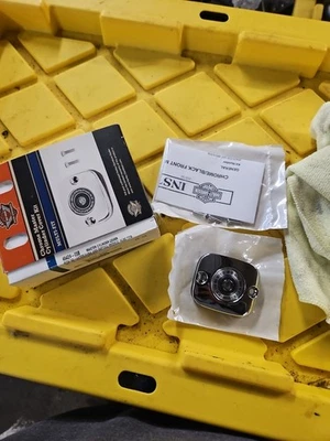 OEM Harley-Davidson Chrome Master Cylinder Cover Kit 46424-05B Multi-Fit - NEW - image 1 of 4