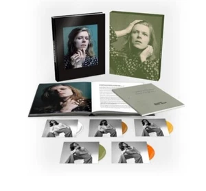 DAVID BOWIE - DIVINE SYMMETRY - 4CD+BLURAY+2 BOOK NEU SEALED 2022 - Bild 1 von 1