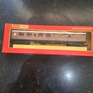 Triang R746 LNER Brake 3rd Coach MINT In Original Box Ref UQ4 - Picture 1 of 6