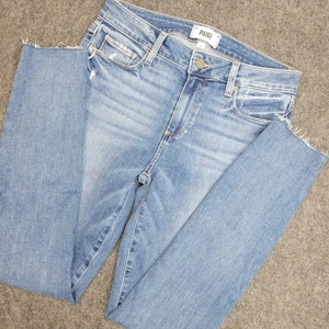 Pantalones de mezclilla Paige para mujer 28 lavado ligero Verdugo tobillo desgastado elástico calce ajustado - Imagen 1 de 13