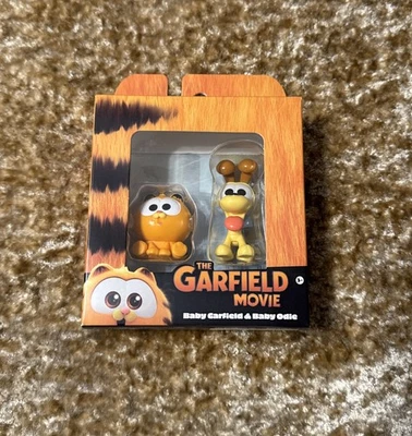 Figuras de Baby Garfield y Baby Odie de la película de Garfield Foto 1 de 2