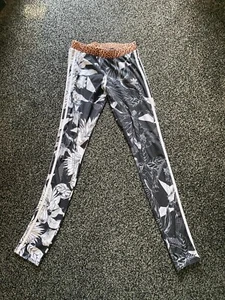 Adidas The Farm Rio PASSINHO Dynamic yoga gym Running AOP Legging Womens UK 8 - Picture 1 of 4