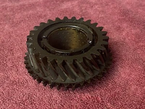 Genuine Alfa Romeo Close Ratio Lightened 3rd Gear - Picture 1 of 6