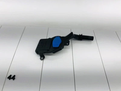 09-16 AUDI A4 QUATTRO PARABRISAS DEPÓSITO DEPÓSITO LLENADO CUELLO TUBO OEM Foto 1 de 4