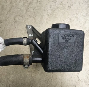 VOLVO 740 WAGON Power Steering Reservoir Tank Fits 85 86 87 88 89 90 91 92 - Picture 1 of 4