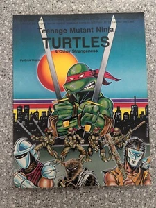 TEENAGE MUTANT NINJA TURTLES & OTHER STRANGENESS 1ST PTG RARE ERROR TYPO!! TMNT - Picture 1 of 11