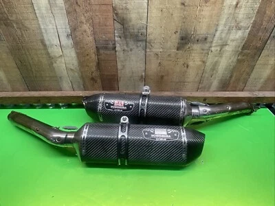 08-20 Suzuki Hayabusa GSXR 1300 YOSHIMURA R-77 CARBON EXHAUST DUAL SLIP ON S3 - Image 1 of 4