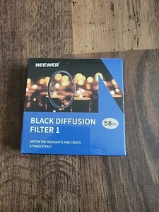 NEEWER 58mm Black Diffusion 1/8 Filter Dreamy Cinematic Effect Camera Ultra Slim - Picture 1 of 3