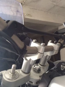 Handlebar Risers for Yamaha XT660Z Tenere - Up/Back: 1.10/0.70 inches - 28/18mm - Picture 1 of 7