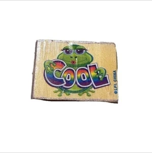 Vintage 1990er Lisa Frank Frosch cooler hölzerner Läufer Handwerk Stempel 1" x 1,5" - Bild 1 von 4