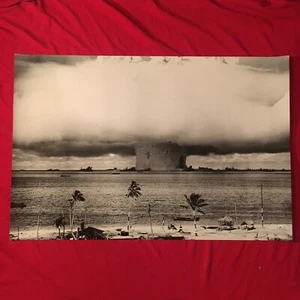 USA ATOMIC BOMB BLAST poster--1946 BIKINI ATOLL TEST vintage photo--36x24--NEW - Picture 1 of 2