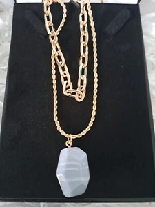 Avon Rhea Statement Necklace Golden Chain And Blue Pendand Stone. - Picture 1 of 7