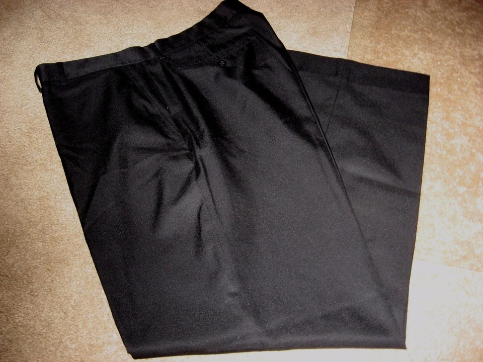 Mens Black CUTTER & BUCK Dress Pants 34 x 29 - Image 1 of 1