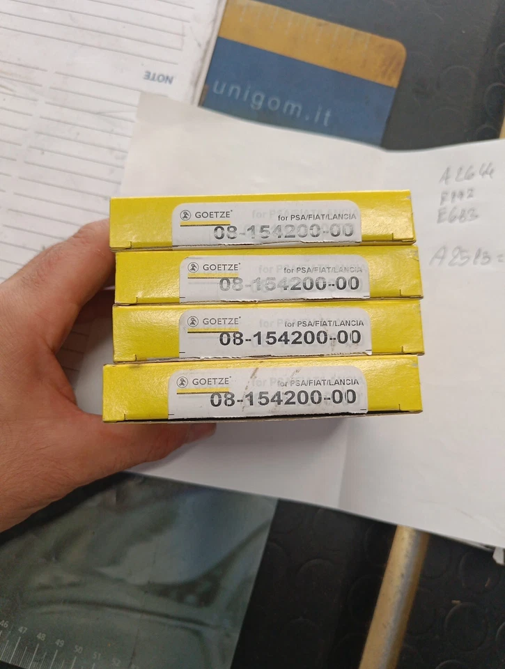 Kit fasce elastiche per 4 pistoni FIAT Panda, y10, uno. motore 1.000 1.100 STD - Immagine 1 di 4