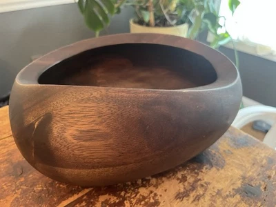 Tigela grande de madeira vintage forma livre de nome  - Imagem 1 de 4