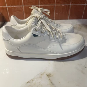 NUEVO Zapatilla deportiva cómoda Vessi Courtside clásica para mujer talla 9 blanco roto con cordones - Imagen 1 de 14