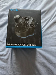 Logitech G DRIVING FORCE SHIFTER per G923 G29 e G920 Racing Wheels 6 velocità - Foto 1 di 9
