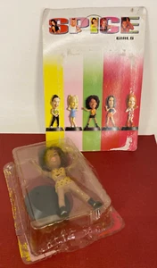 Vintage 1997 - SPICE GIRLS - Girl Power Scary Spice Collector Figure - Picture 1 of 4