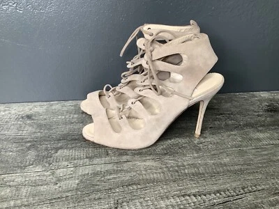 Sandalias Manolo Blahnik Attal de gamuza con cordones 38,5 precio de venta sugerido por el fabricante $1.245 Foto 1 de 4