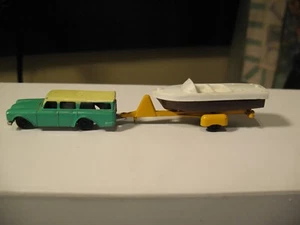 Tootsie Toy  Ho Series Rambler Station Wagon and Brown Boat w/Trailer - Picture 1 of 2
