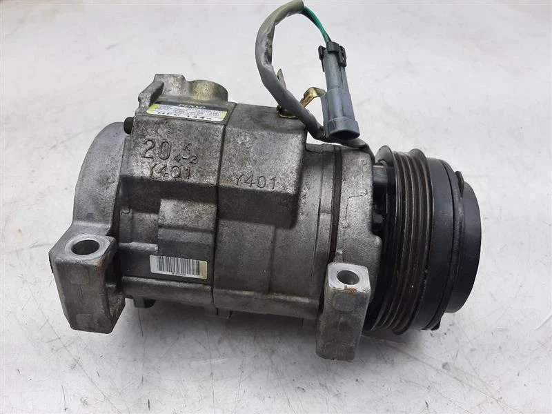 Compresor de aire acondicionado con aire acondicionado trasero para 03-09 Chevrolet Tahoe 25891792        Foto 1 de 4