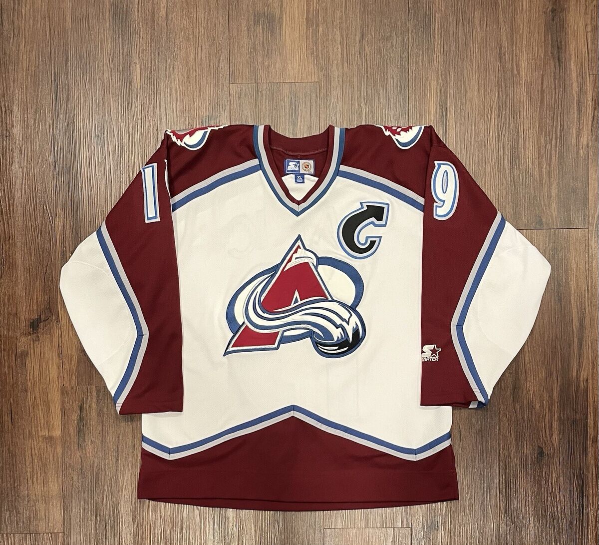 Starter Colorado Avalanche NHL Fan Apparel & Souvenirs for Starter Colorado Avalanche NHL Fan Apparel & Souvenirs for