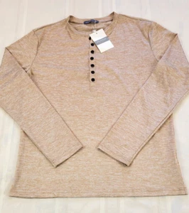 NUEVO CON ETIQUETAS MLANM 7 Botones Henley Manga Larga Informal Beige Pullover Camisa Para Hombre Talla M - Imagen 1 de 10