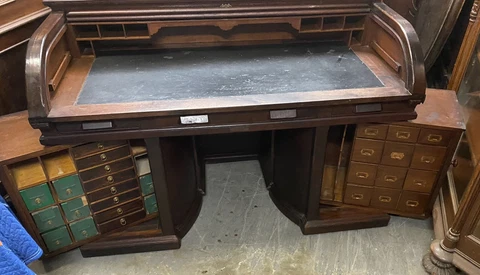 WOOTON DOUBLE ROTARY WALNUT AND BURL DESK Cover