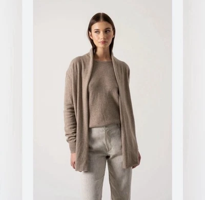 Cárdigan Blanco + Warren Bolsillo Frontal Abierto Marrón Talla Grande Foto 1 de 4