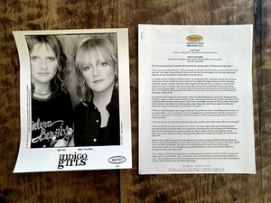 INDIGO GIRLS Become You 2002 Promo Press Kit Epic Photo Bio - Picture 1 of 3