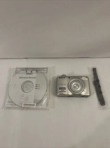 Nikon Coolpix L27 16,1 megapixel fotocamera digitale - argento LEGGERE descrizione - Foto 1 di 7