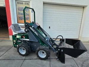Radlader Miniradlader Hoflader Minibagger Typ 9 von MISKO-STAL - Bild 1 von 24