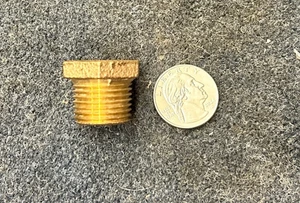 Brass 1/2" x 1/4" Bushing Threaded 10 pcs - Picture 1 of 4